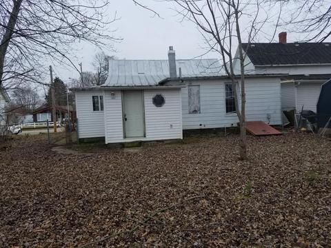 633 E Mound St, Circleville, OH 43113 photo 4