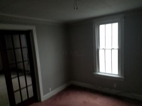 633 E Mound St, Circleville, OH 43113 photo 13