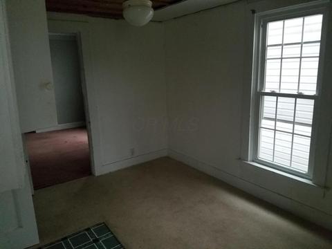 633 E Mound St, Circleville, OH 43113 photo 12