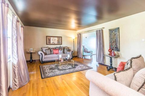 5134 Northcliff Loop E, Columbus, OH 43229 photo 4