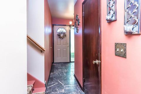 5134 Northcliff Loop E, Columbus, OH 43229 photo 2