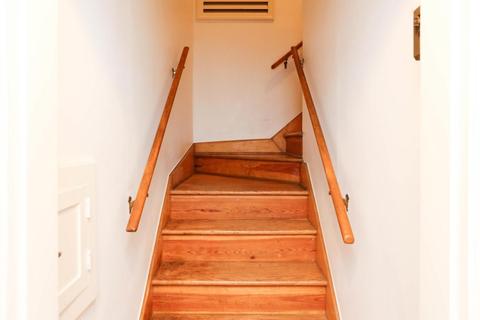 266 S Kellner Rd, Columbus, OH 43209 photo 60