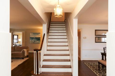 266 S Kellner Rd, Columbus, OH 43209 photo 6