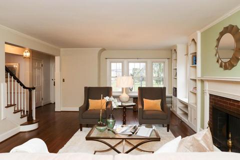 266 S Kellner Rd, Columbus, OH 43209 photo 9