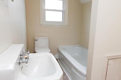 266 S Kellner Rd, Columbus, OH 43209 photo 63