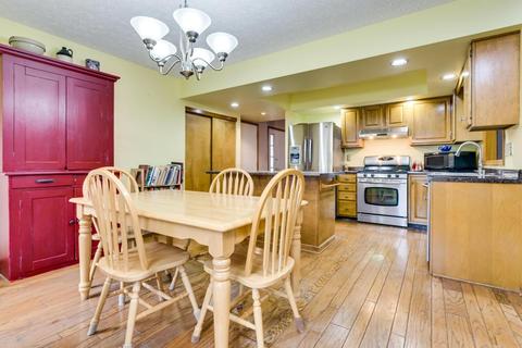 7475 Mapleleaf Ct, Columbus, OH 43235 photo 8