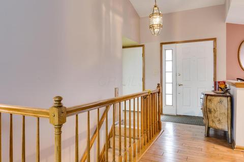 7475 Mapleleaf Ct, Columbus, OH 43235 photo 13