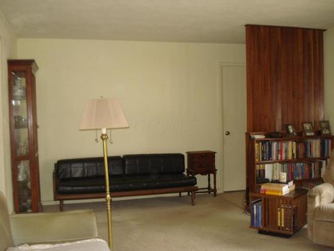 1038 White Oak Dr, Springfield, OH 45504 photo 4