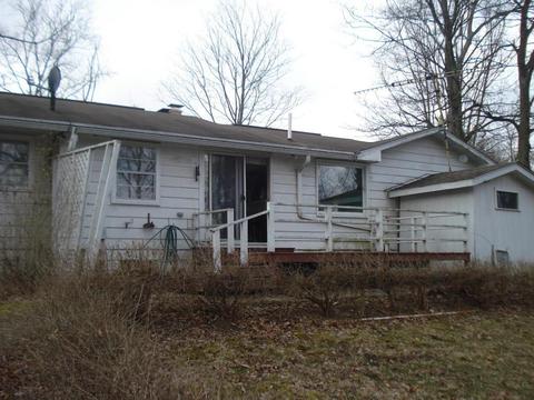1038 White Oak Dr, Springfield, OH 45504 photo 2