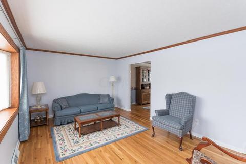 5294 Arrowood Loop E, Columbus, OH 43229 photo 2