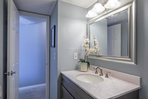 3725 Carnforth Dr, Columbus, OH 43221 photo 33
