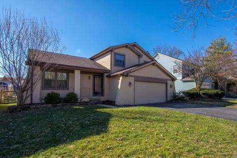 3725 Carnforth Dr, Columbus, OH 43221 photo 1