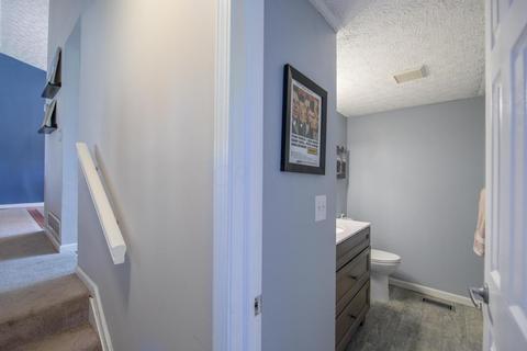3725 Carnforth Dr, Columbus, OH 43221 photo 31