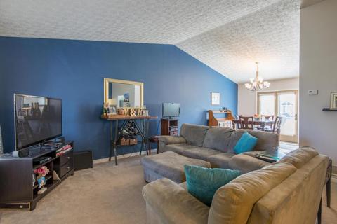 3725 Carnforth Dr, Columbus, OH 43221 photo 6