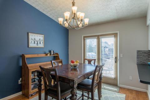 3725 Carnforth Dr, Columbus, OH 43221 photo 8