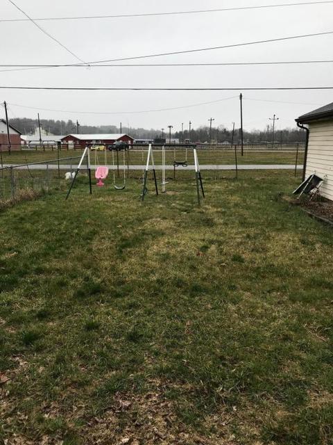 860 E Main St, Logan, OH 43138 photo 2