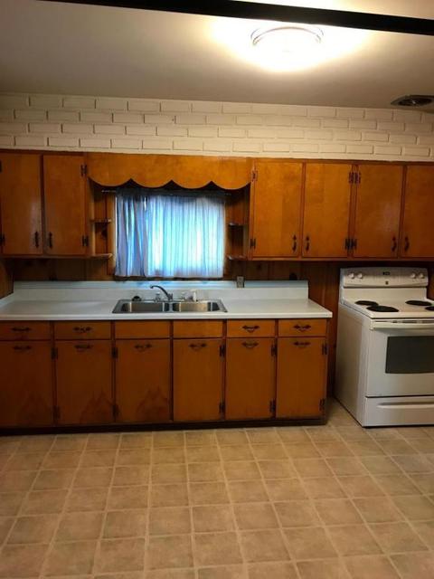 860 E Main St, Logan, OH 43138 photo 7