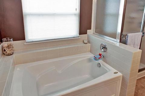 3069 Splitrock Rd, Columbus, OH 43221 photo 22