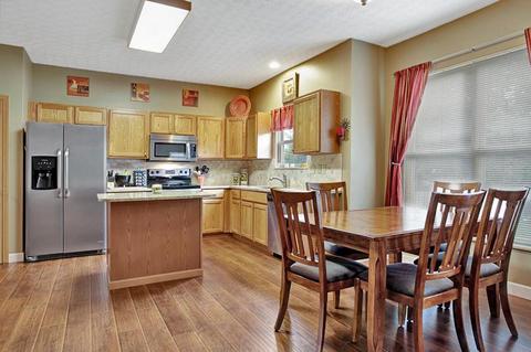 3069 Splitrock Rd, Columbus, OH 43221 photo 5