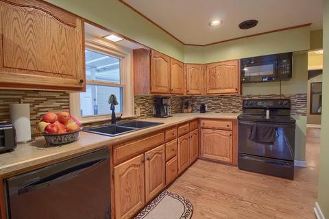 72 Edwards Rd, Johnstown, OH 43031 photo 9