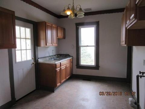 66 E Shields St, Newark, OH 43055 photo 8