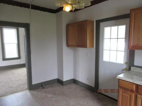 66 E Shields St, Newark, OH 43055 photo 9