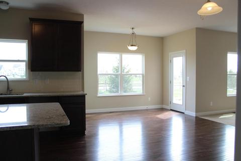 112 Thrush Cir, Pickerington, OH 43147 photo 8