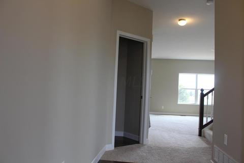 112 Thrush Cir, Pickerington, OH 43147 photo 17