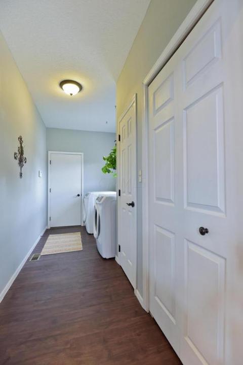 484 Adrian Dr, Delaware, OH 43015 photo 11