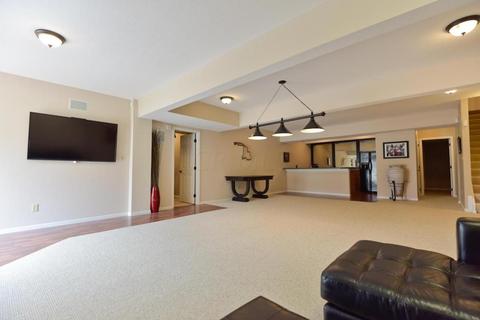 484 Adrian Dr, Delaware, OH 43015 photo 23