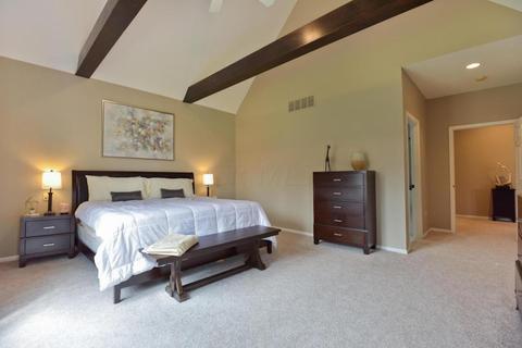 484 Adrian Dr, Delaware, OH 43015 photo 13