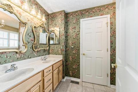 250 Trail E, Pataskala, OH 43062 photo 32