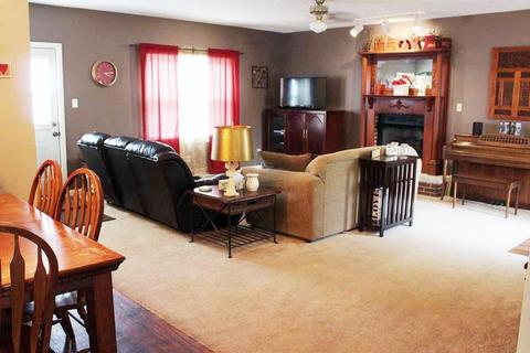 212 Walnut St, Circleville, OH 43113 photo 20