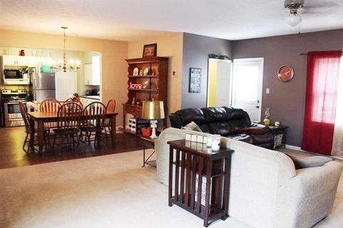 212 Walnut St, Circleville, OH 43113 photo 19