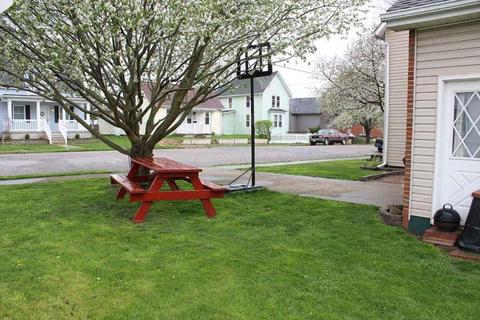 212 Walnut St, Circleville, OH 43113 photo 47