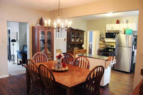 212 Walnut St, Circleville, OH 43113 photo 13