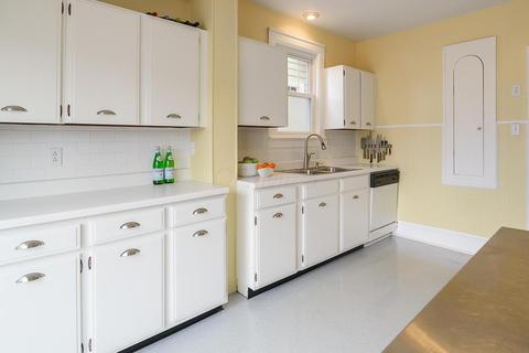 58 E Como Ave, Columbus, OH 43202 photo 12