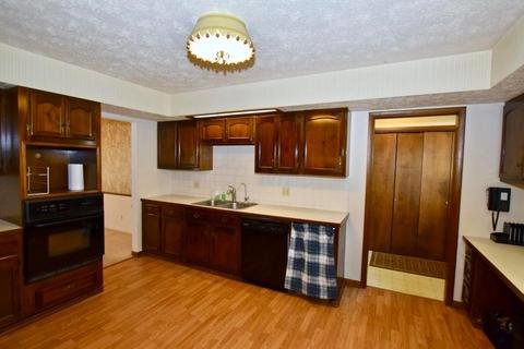 808 Christopher Dr, Marion, OH 43302 photo 4