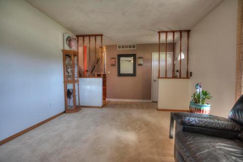 469 Normandy Dr, Marion, OH 43302 photo 5