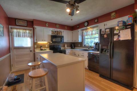 469 Normandy Dr, Marion, OH 43302 photo 9