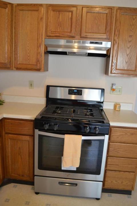 1099 Viewpointe Dr, Columbus, OH 43207 photo 8