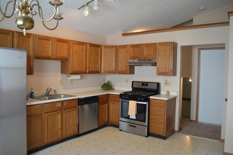 1099 Viewpointe Dr, Columbus, OH 43207 photo 7