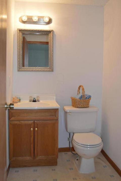 1099 Viewpointe Dr, Columbus, OH 43207 photo 28