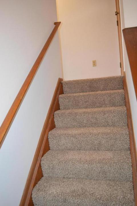 1099 Viewpointe Dr, Columbus, OH 43207 photo 18