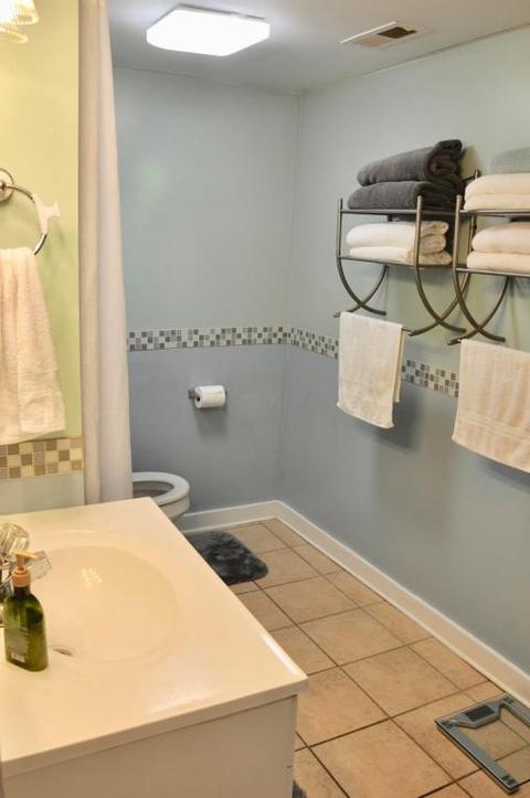 255 E Central Ave, Delaware, OH 43015 photo 14