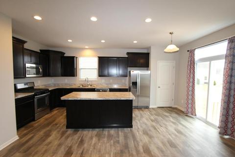 185 Poe Ave, Lithopolis, OH 43136 photo 9