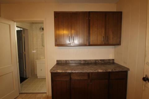 358 E Mill St, Circleville, OH 43113 photo 13