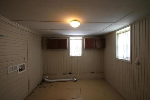 358 E Mill St, Circleville, OH 43113 photo 17
