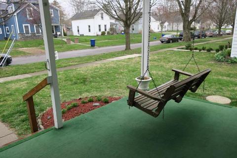 79 Webb St, Delaware, OH 43015 photo 2