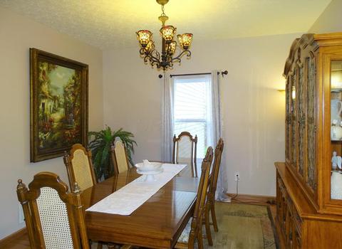 1585 Atwater Ave, Circleville, OH 43113 photo 5